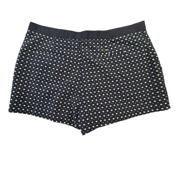 FOREVER 21 Textured Navy/White Shorts Medium Square Button-Front Grosgrain Waist - Picture 10 of 16